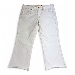 Levi's Women's White Cropped Flare Jeans Capris Size 10‎